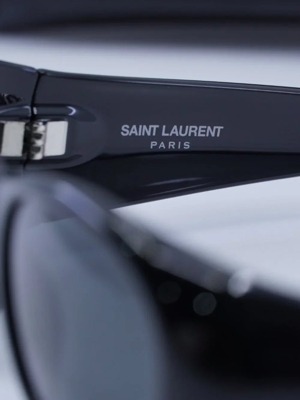 Saint Laurent SL736 001 Oval Sunglasses - Black / Black